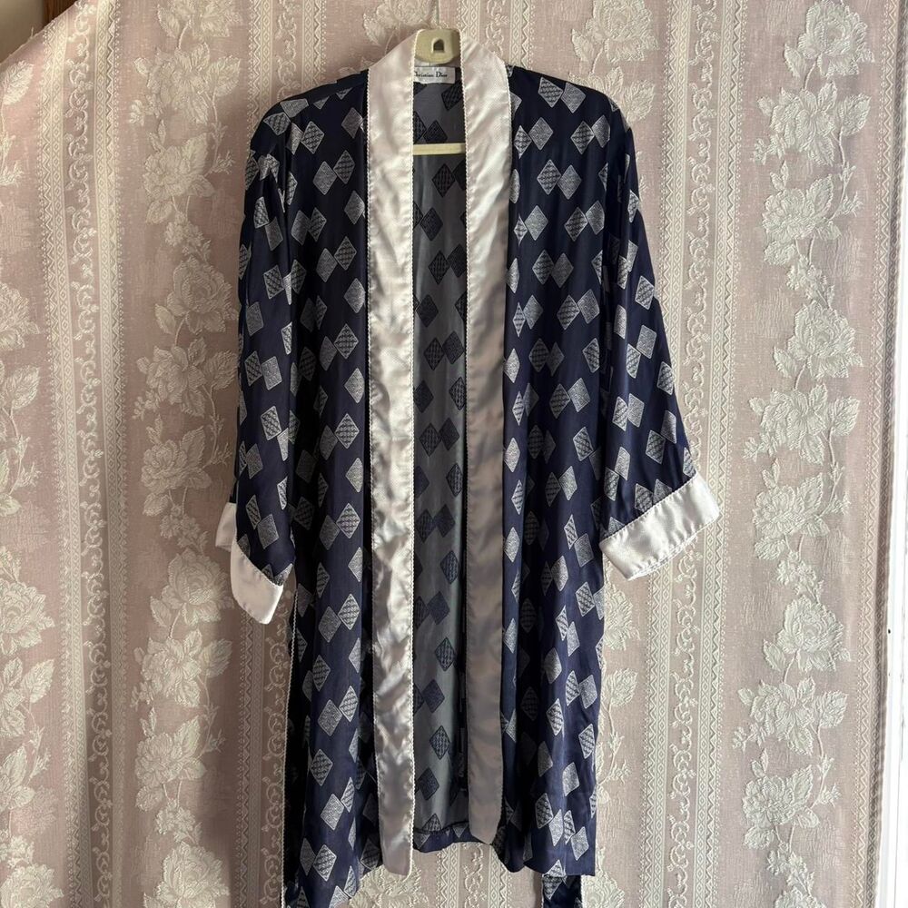 Dior Women's Navy and White Robe - Picture 2 of 8